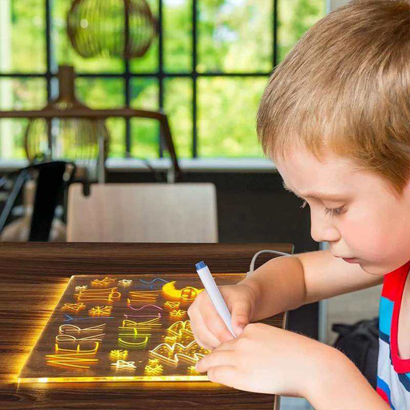 Linaglo LED Drawing Board